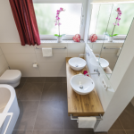 Saier Ulm Bad Badewanne Waschtisch Toilette