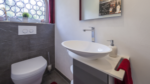 Saier Ulm Traumbad Sanitär Waschtisch und Toilette